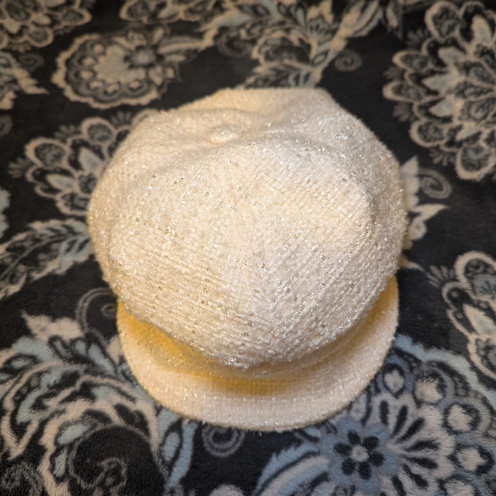 Jaclyn Smith Cream Textured Hat